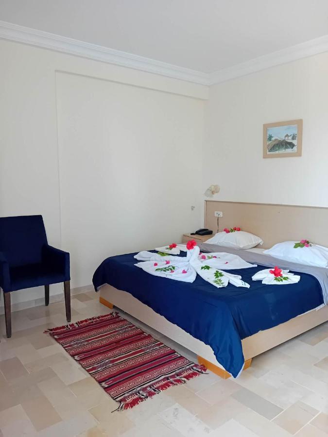 Hotel Romane Al-Hammamat Bagian luar foto